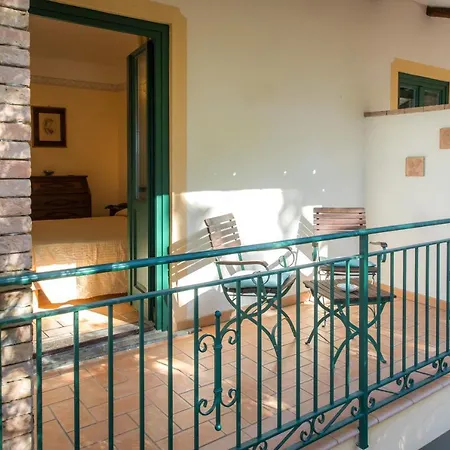 Delle Meraviglie Hotel 3*