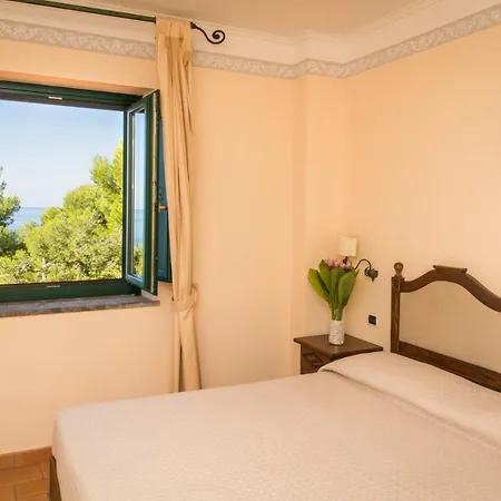 Delle Meraviglie 3* Maratea