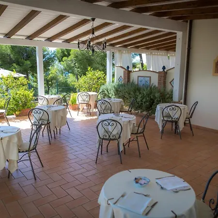 Delle Meraviglie 3*