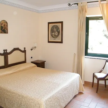 Delle Meraviglie 3*