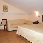 Отель Delle Meraviglie Маратея